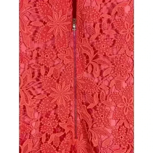 Phoebe Couture Women's Coral/Pink Lace Midi SIZE-10 - Picture 4 of 6